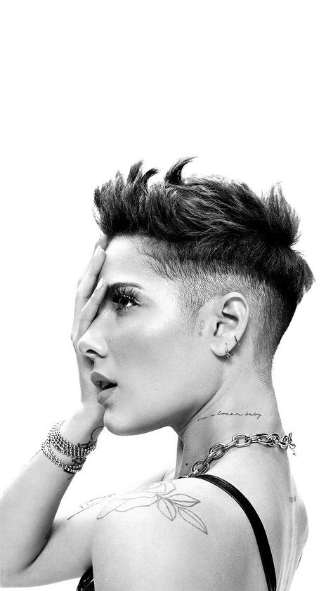 Halsey Hair, Halsey Style, Halsey, Pixie Hairstyles, Pixie Haircut, Cut And Color, Hair Goals, Short Hair Cuts, New Hair