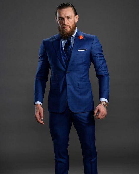 878.3k Likes, 3,541 Comments - @ufc on Instagram: “Business trip complete. #UFC246” Conor Mcgregor Style Outfits, Conor Mcgregor Suit, Mcgregor Style, Mcgregor Suits, Conor Mcgregor Style, Jason Stratham, Connor Mcgregor, Dapper Mens Fashion, History People