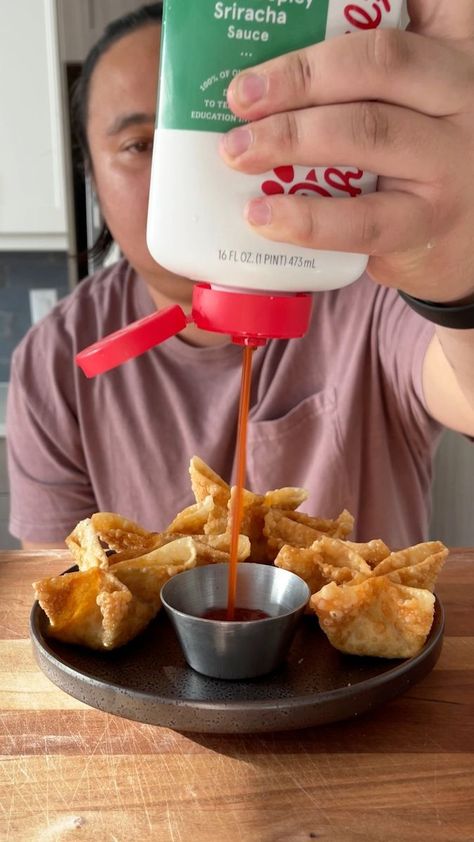 Don’t sleep on the Chick-fil-A sweet sriracha 🙄Ingredients - Cream Cheese (1 block)- Kani (5 sticks)- Soy Sauce (1 tbsp)- Sesame Oil (1 tbsp)- Sugar (1 tbsp)- Green Onion (1 stalk)- Wonton Wrappers (1 package) - Vegetable Oil (or whatever fry oil)- (dipping sauce of choice)#cooking #foodtiktok #recipe #wontons #creamcheese #crabrangoon #creamcheesewontons #chinesefood #pandaexpress #chinesetakeaway #fried #friedwonton #chickfila | Ian Fujimoto | Ian Fujimoto · Original audio Wonton Wrapper Recipes, Crab Rangoon Recipe, Cream Cheese Wontons, Wonton Recipes, Chinese Cooking Recipes, Egg Roll Recipes, Wonton Wrappers, Wontons, Fun Easy Recipes