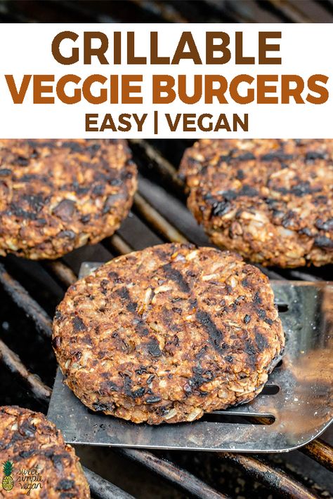 Grillable Veggie Burger, Grill Veggies, Veg Burger, Bean Burger Recipe, Veggie Burger Recipe, Black Bean Burger Recipe, Black Bean Burger, Veggie Burgers Recipe, Vegan Grilling