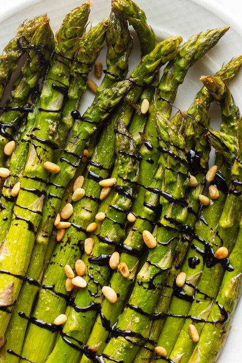 Asparagus With Balsamic Glaze, Asparagus Balsamic, Balsamic Drizzle, Lavender Macarons, Vegan Feta Cheese, Olive Oil Recipes, Dinner Side, Fresh Asparagus, Toasted Pine Nuts