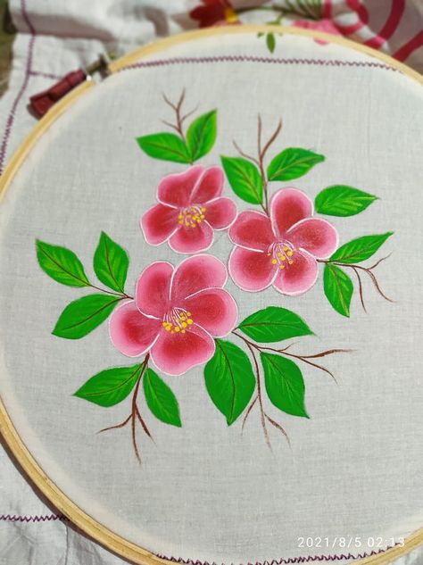 Simple Fabric Painting Designs Flowers, Febric Penting Design Simple, Cuddling Gif, Fabric Colour Painting, Bed Cover Design, Fabric Painting On Clothes, Kerala Mural Painting, Hand Painted Dress, Fabric Paint Designs