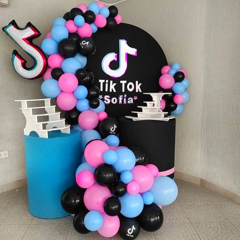 Tic Toc, Tic Tok, 11th Birthday, Deco Art, 5th Birthday, Birthday Celebration, Tik Tok, Sofia, Party Themes