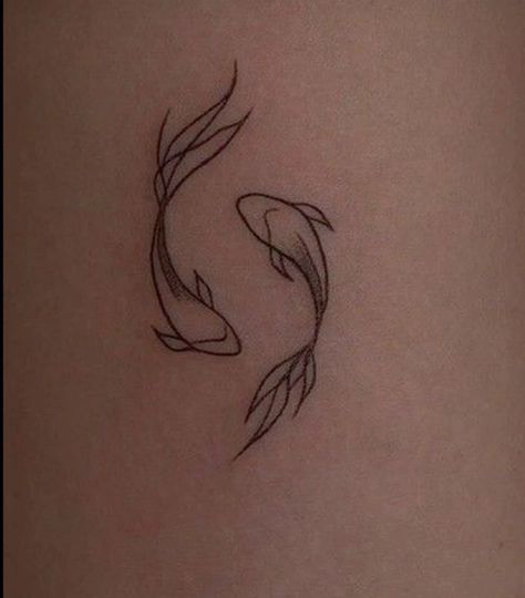 Coastal Tatoos, Sea Aesthetic Tattoo, Sea Animals Tattoo Ideas, Fish Line Tattoo, Ocean Tattoos Small, Ocean Creatures Tattoo, Line Art Ocean, Coastal Tattoos, Dainty Tattoos Small