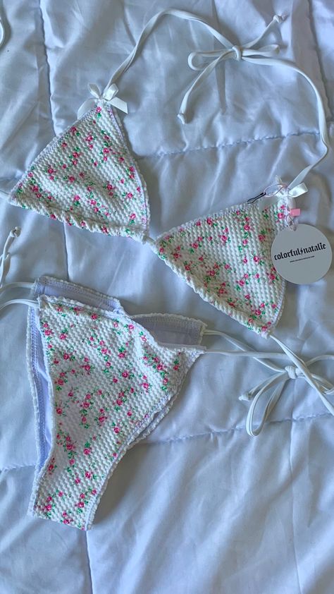 European Summer Bikinis, Costal Granddaughter Swimsuit, Coquette Bathing Suit, Coquette Bathing Suit Aesthetic, Beachy Aesthetic Swimsuit, Coquette Swimsuit, Swimsuits Aesthetic, Aestethic Bikinis Coquette, Couqutte Swimsuit