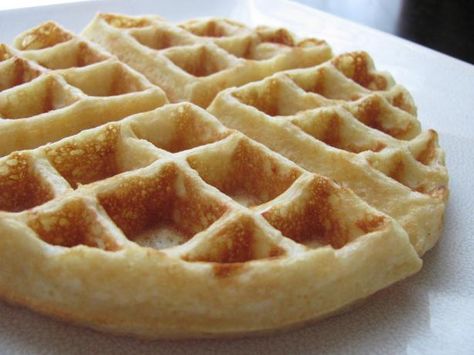 August 5: National Waffles Day  | The Best Ever Waffles: "My family has voted 100% that these ARE the best waffles ever!" -Bondem777 Best Waffle Recipe, What's For Breakfast, Waffle Recipes, Pancakes And Waffles, Breakfast Dishes, Yummy Breakfast, Martha Stewart, Brunch Recipes, Crepes