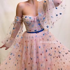 #teutamatoshiduriqi Teuta Matoshi, Baby Pink Dresses, Off Shoulder Evening Dress, Sparkly Prom Dresses, Pink Evening Dress, Gowns For Girls, Blue Stars, Dress Beach, Dress Prom