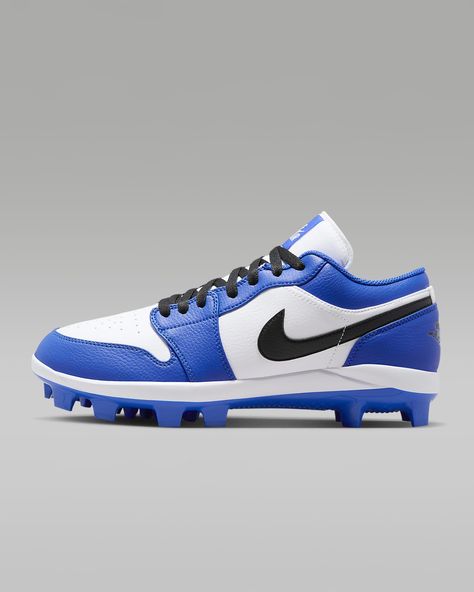 Blue Skate Shoes With Laces For Light Sports, Blue Skate Shoes For Sports, Nike Softball Cleats, Jordan Cleats, Jordan Baseball Cleats, Jordan Cleats Baseball, Baseball Shirt Outfit, Baseball Shirts For Moms, Softball Shoes