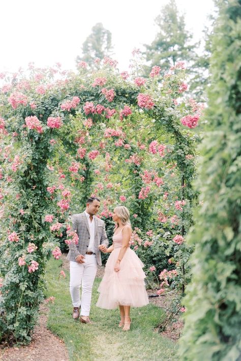 Engagement Photos In Philadelphia, Engagement Photos Longwood Gardens, Engagement Photoshoot Garden, Longwood Gardens Photoshoot, Longwood Gardens Engagement Photos, Engagement Shoot Garden, Engagement Photos In Garden, Engagement Photos Flowers, Flower Engagement Photos