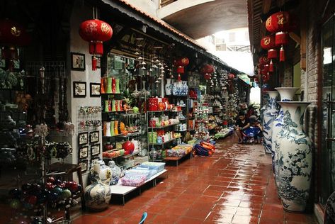 Hanoi Travel, Ceramic Village, Pottery Village, Good Morning Vietnam, Ancient Houses, Old Village, Vietnam Travel Guide, Ancient Village, Old Pottery