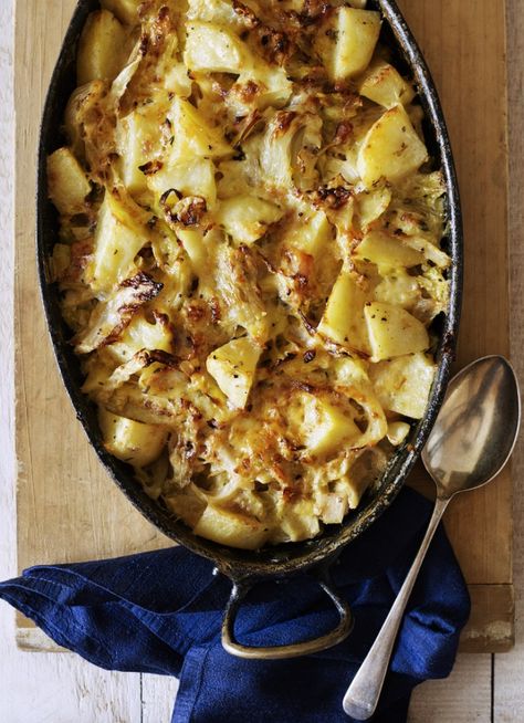 Potato, Leek and Savoy Cabbage Gratin » Dish Magazine Leek And Potato Recipes, Cabbage Gratin, Ham And Cabbage, Cabbage Side Dish, Leek Recipes, Cabbage And Potatoes, Potato Leek, Sides Recipes, Savoy Cabbage