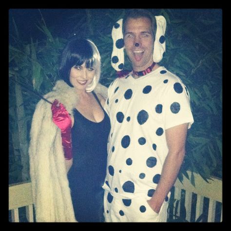 Cruella And Dalmation Costume Couple, Cruella Couple Halloween Costumes, Cruella Deville And Dalmation Costume, Couple Costumes Cruella, Cruella And Dalmation Costume, Halloween Cruella Deville, Cruella Deville Dresses From Movie, Dalmation Costume, Cruella Deville