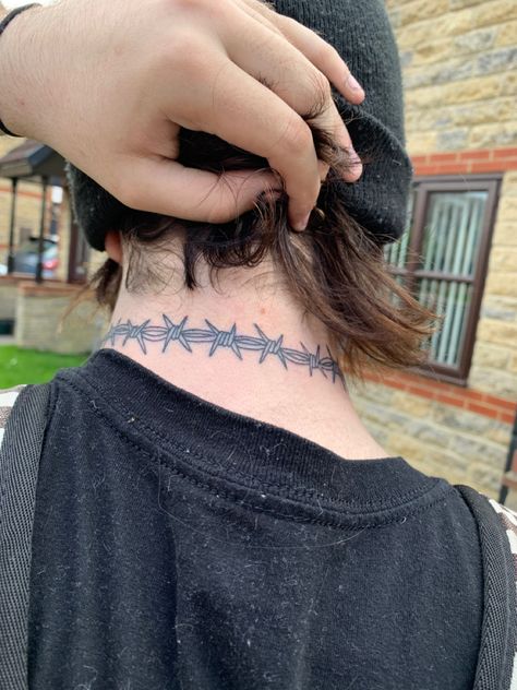 Enya Tattoos, Barbed Wire Neck Tattoo, Barb Wire Tattoo, Barbed Wire Tattoo, Wire Tattoo, Barbed Wire Tattoos, Ink Ideas, Barbed Wire, Neck Tattoo