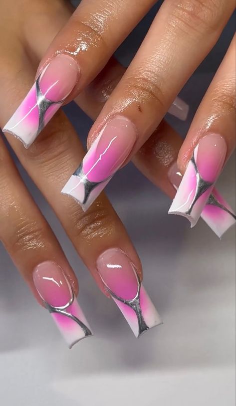 Airbrush Nails French Tips, French Tip Air Brush Nails, Acrylic Nails Line Designs, French Airbrush Nails, Airbrush And Chrome Nails, Airbrush Design Nails, Chrome Airbrush Nails, French Tip Aura Nails, French Aura Nails