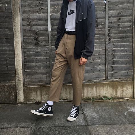 Tadashi Yamaguchi / Haikyuu / aesthetics Yamaguchi Haikyuu, Tadashi Yamaguchi, Trendy Boy Outfits, Mens Trendy Outfits, Hipster Mens Fashion, Mens Outfit Inspiration, Mens Fashion Streetwear, Stylish Mens Outfits, Men Fashion Casual Outfits