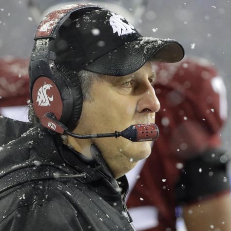 Mike Leach, Bleacher Report, Not Interested, Texas Tech, The School, My Last, Riding Helmets, Latest News, Coaching