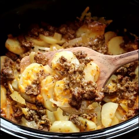 Search Results for “Slow Cooker Beef and Potato Gratin” – 99easyrecipes Cheese Gratin, Dishes Recipe, Baked Chicken With Mayo, Crock Pot Potatoes, The Magical Slow Cooker, Potato Cheese, Beef And Potatoes, Crockpot Recipes Beef, Cheese Potatoes