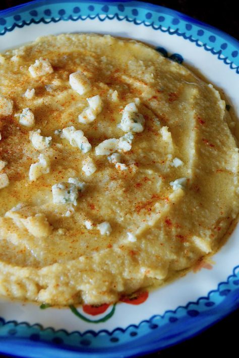 This Creamy Gorgonzola Polenta Recipe is one of my all time favorite stew side dishes.  It's rich, delicious, and is just the right texture to soak up any leftover sauce in the plate! #polenta #cornmeal #corn #cheese #gorgonzola #stewsidedish #sidedish Gorgonzola Polenta, Cornmeal Polenta, Creamy Polenta, Polenta Recipes, Side Dish, Creamy Recipes, Braised Short Ribs, Best Gluten Free Recipes, Cereal Recipes