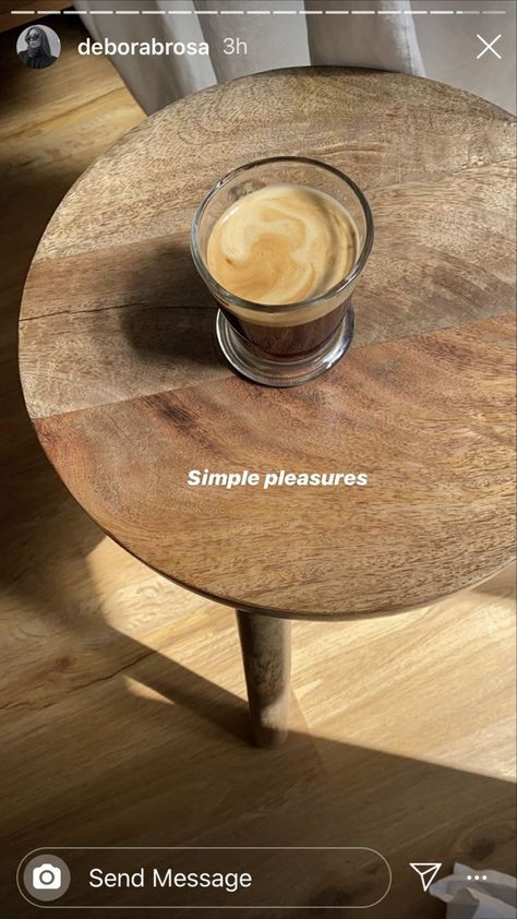 Coffee Captions Instagram, Food Captions, Clever Captions For Instagram, Coffee Instagram, Coffee Obsession, Coffee Photography, Aesthetic Coffee, Snap Food, But First Coffee