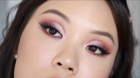 Blush cut crease created by youtuber Judy using the Blush Crush palette by Colourpop Colourpop Blush Crush Looks, Blush Crush Palette Looks, Colourpop Eyeshadow Looks, High School Makeup, Shadow Magic, Colourpop Blush, Makeup Things, Soft Eye Makeup, Office Makeup