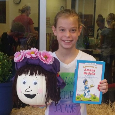 Amelia Bedelia Pumpkin, Pumpkin Book Report, Book Character Pumpkins, Book Pumpkin, Story Book Pumpkin, Amelia Bedelia, Pumpkin Painted, Character Pumpkins, Kid Book