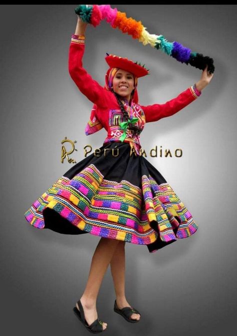 Peruvian Dress, Peruvian Clothing, Designer Cocktail Dress, Animation Reference, Elsa Frozen, Character Outfits, Traditional Outfits, South America, Peru