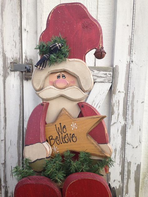 Wood Santa Claus, Crafts Snowman, Xmas Frames, Snowmen Crafts, Wooden Christmas Crafts, Diy Santa, Santa Crafts, Barn Wood Crafts, Wooden Santa