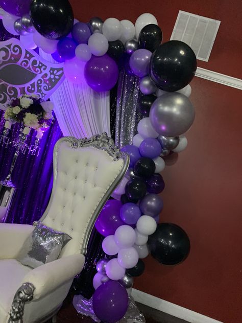 Purple Black And Silver Masquerade, Purple Silver And Black Balloon Arch, Purple Masquerade Party Decorations, Purple And Black Party Theme, Black And Purple Birthday Decor, Purple Masquerade Party, Masquerade Party Decorations Theme, Purple Black Party, Purple Birthday Decorations