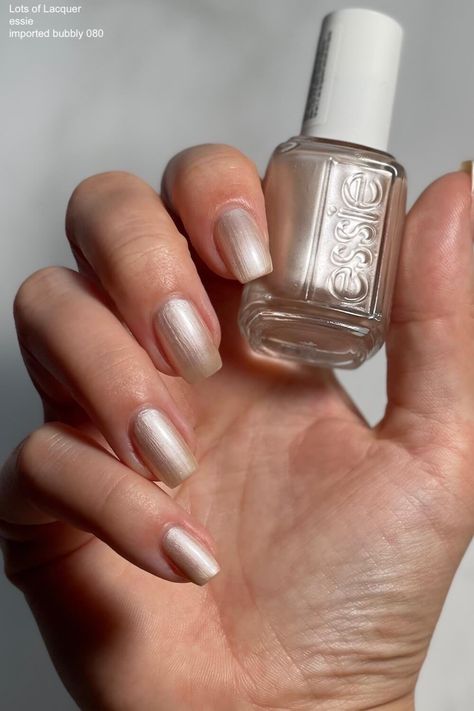 Champagne Nails Champagne Dress Nail Color, Champagne Shimmer Nails, Champagne Nail Color, Champagne Colored Nails, Champagne Chrome Nails, Champagne Gold Nails, Champagne Nail Polish, Nails Champagne, Champagne Nails