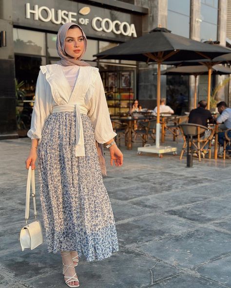 Summer Modest Outfits, Modest Outfits Muslim, Outfits Muslim, Muslim Outfit, Modest Casual, Clothing Pattern Design, Modest Casual Outfits, Hijab Look, Muslim Outfits Casual