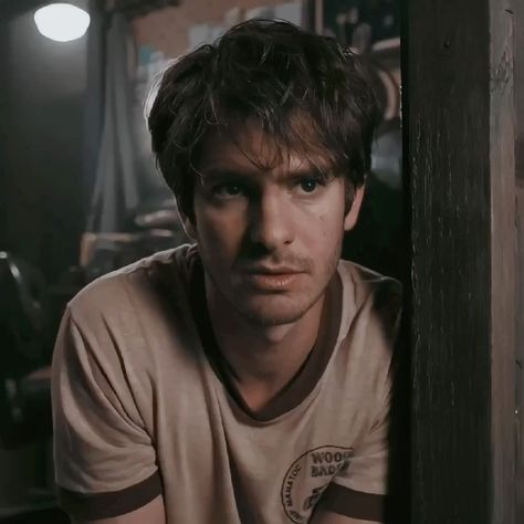 Andrew Garfield Remus, Remus Lupin Fancast, Under The Silver Lake, Posh English, Andrew Garfield Remus Lupin, English Lads, Peter Parker Spiderman, Southern Gothic, Remus Lupin