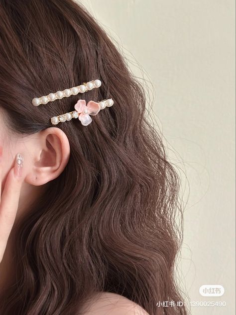 Cute Hairstyles With Clips Korean, Korean Hairclip, Korean Hair Clips, Cute Hair Pins Korean, Korean Hairclip Hair Accessories, Anna Hair, Kids Hair Clips, Bridal Jewellery Inspiration, Hair Tie Accessories