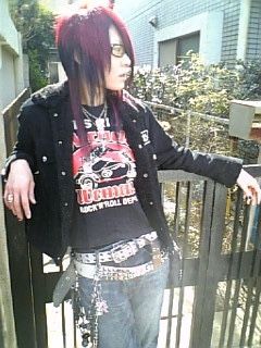 2000s Vkei Fashion, Vkei Outfits Casual, Miyavi 2000’s, Vkei Outfits, Harajuku 2000s, Vkei Fashion, Badass Outfit, Kei Fashion, 2000s Outfits