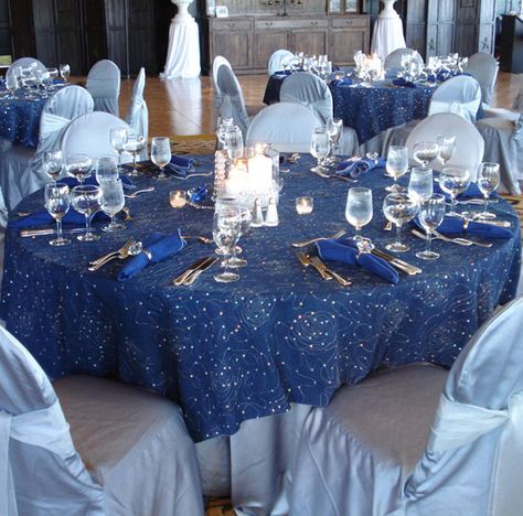 Denim & Diamond table decor. Not sure when I'd use this, but I love it! Denim Themed Party, Diamond Theme Party, Diamonds And Denim Party, Denim And Pearls, Diamond Theme, Denim Wedding, Denim Party, Starry Night Wedding, Pearl Party