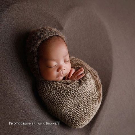 Baby Benjamin. Born 2 months early and adjusted age 4 days he was absolutely perfect during his session.  #newborn #baby #ocbaby #ocnewborn #newbornphotos #bestnewborn#orangecountyphotography #orangecountyphotographer #anabrandt #newborn #baby #ocbaby #oc Tiny Photography, Newborn Photos Boy, Painted Backdrops, Newborn Photography Boy, Heart Bowl, Newborn Photography Poses, Newborn Wrap, Newborn Poses, Newborn Posing