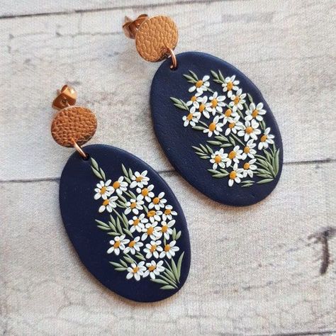 Earrings For Mom, Polymer Clay Kunst, Flower Statement Earrings, Polymer Clay Embroidery, Polymer Clay Flower Jewelry, Diy Earrings Polymer Clay, Blue Clay, Handmade Clay Jewelry, Polymer Earrings