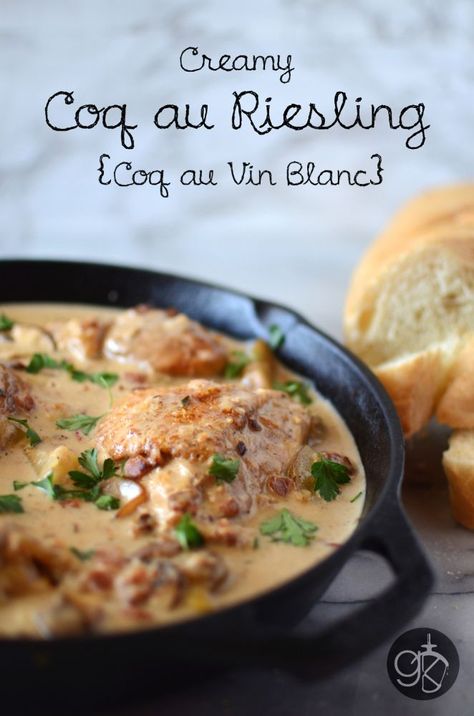 Coq au Riesling - Creamy comfort food! Classic French Dishes, Skillet Dinners, Low Carb Dessert, Turkey Dishes, French Dishes, French Cooking, Riesling, Family Favorite Meals, Poultry Recipes