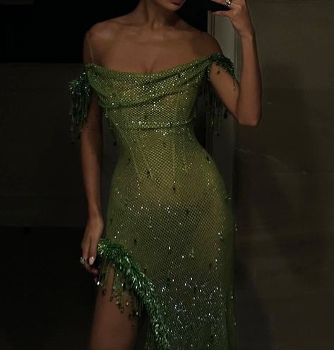 Evening Dresses Short Parties, Green Sparkly Dress, Green Evening Dress, Emerald Dresses, Evening Dresses Short, Evening Dresses Plus Size, Ball Gowns Evening, فستان سهرة, Stunning Gowns