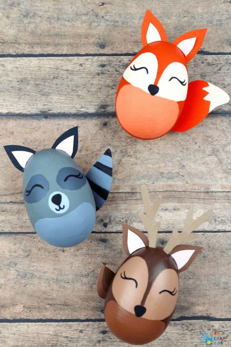 Woodland Animal Easter Egg Craft | Arty Crafty Kids Animal Easter Eggs, Diy – Velikonoce, Easter Egg Craft, Funny Easter Eggs, Diy Woodland, Craft Easter, Egg Craft, Fox Crafts, Easter Egg Designs