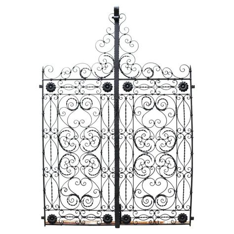 Trifold Room Divider, Wrought Iron Gate, French Victorian, Wrought Iron Gates, Door Gate, Garden Elements, Iron Gates, Iron Gate, Vintage Iron