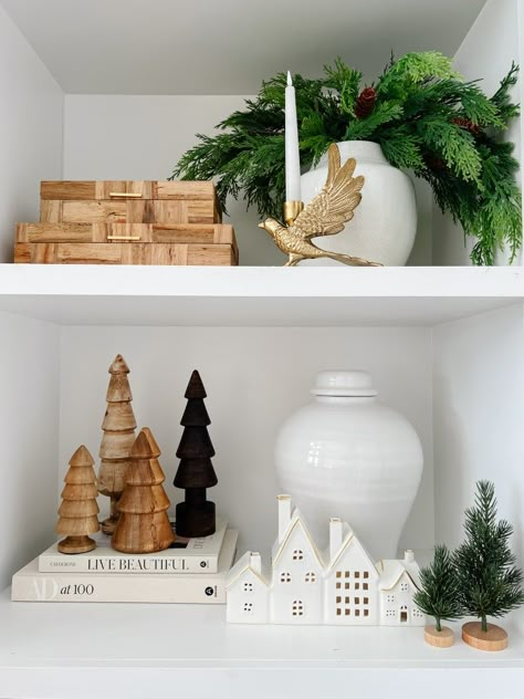 Holiday Shelf Styling, Christmas Bookshelf, White Shelves, Christmas Greenery, Ceramic Light, Up House, Minimalist Christmas, Holiday House, Home Decoration Ideas