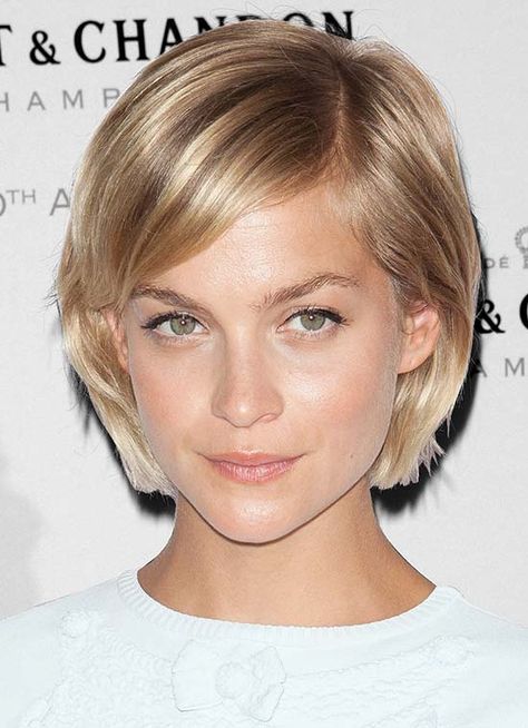 Low Maintenance Short Haircut, Short Hair Model, Easy Care Hairstyles, Girls Short Haircuts, Low Maintenance Hair, Bob Hairstyles For Fine Hair, Short Straight Hair, Best Short Haircuts, Girl Haircuts