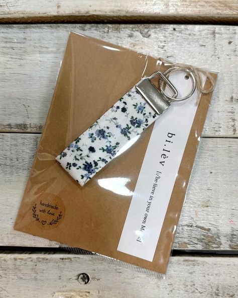 New handmade key fob and scrunchie set 💙 . . . #handmadekeychain #handmadekeyfobs #keyfobs #keyrings #shopsmall #shoplocal #handmadeisbetter Navy Blue Flowers, Small Sewing Projects, Fabric Pattern, Key Fobs, Key Fob, Key Rings, Blue Flowers, Scrunchies, Sewing Projects