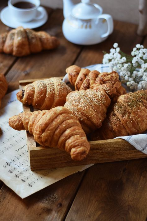 #food food photography Croissants Photography Food Styling, Food Photography Croissant, Croissant Photography Food Styling, Pastry Photography Styling, Croissants Photography, Croissant Photography, Croissants Breakfast, French Croissants, Bread Photography