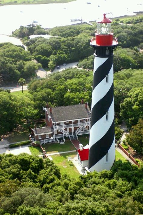 St. Augustine Lighthouse Florida Lighthouses, St Augustine Lighthouse, Florida Images, Portland Head Light, Lighthouse Photos, Lighthouse Pictures, Beautiful Lighthouse, St Augustine Florida, Beacon Of Light