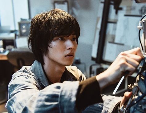 The Door Into Summer, Yamazaki Kento, Watch The World Burn, Kento Yamazaki, Summer Movie, Japanese Movies, Japanese People, Good Doctor, Talent Agency