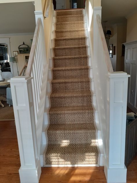 Seagrass Stairs, Seagrass Stair Runner, Seagrass Carpet, Stairs Decor, Diy Staircase, Hall Carpet, Coastal House, Stair Decor, Stair Runner Carpet