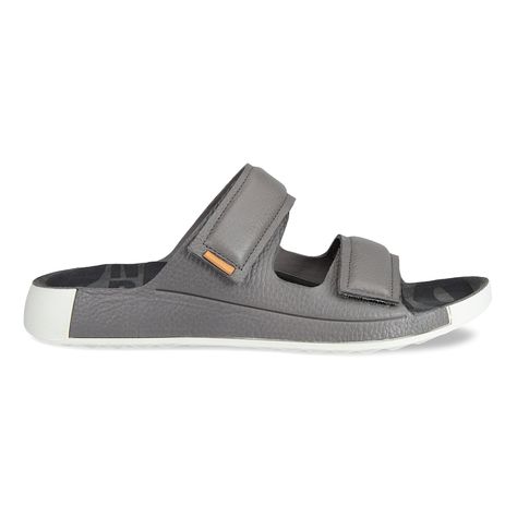 Discover great products at the best prices at Dealmoon. ECCO MEN'S COZMO 60 SANDAL. Price:$130.00 at Ecco Casual Beach Sandals, Clothing Store Design, 60th Anniversary, Black Leather Sandals, Beach Sandals, Anniversary Sale, Mens Sandals, Leather Cover, Slide Sandals