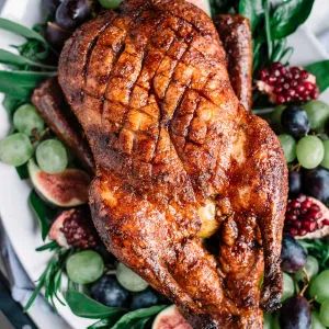 Crispy Duck Recipes, Roasted Duck Recipes, Duck Recipe, Roast Duck, Slow Roast, Duck Recipes, Smoked Turkey, Poultry Recipes, Pavlova