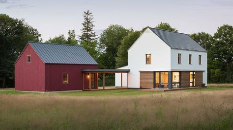 Small House Design Architecture, Modular Home Designs, Prefab Buildings, Modern Prefab Homes, Shingle Style Homes, Modern Small House Design, Modern Farmhouse Design, Passive House, Contemporary Farmhouse